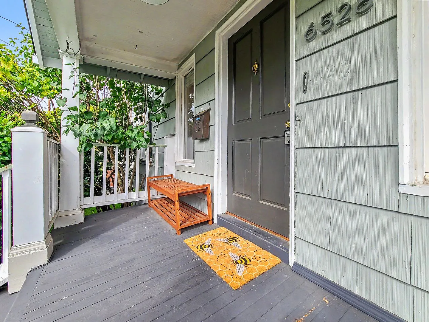 Available Now! Crown Hill Gem With 3 Bedrooms, Private Balcony, Deck & Ev Charging — Photo 4