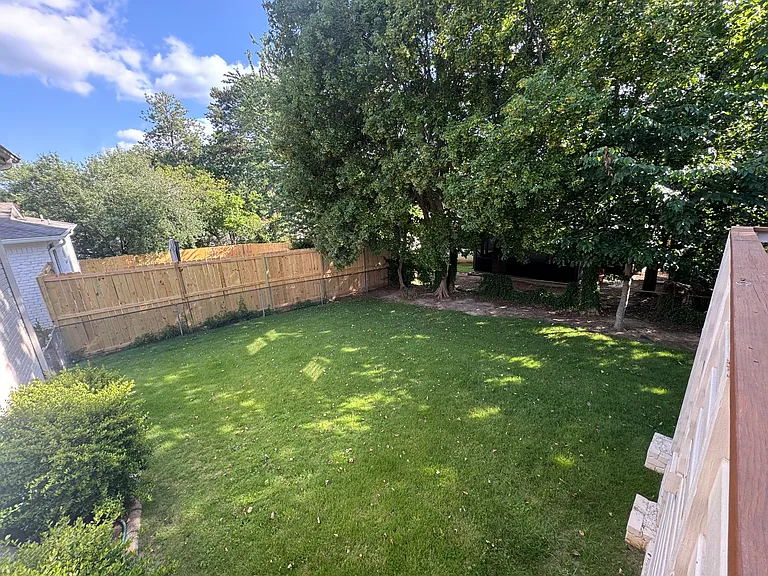 532 Edgeknoll Dr — Photo 17