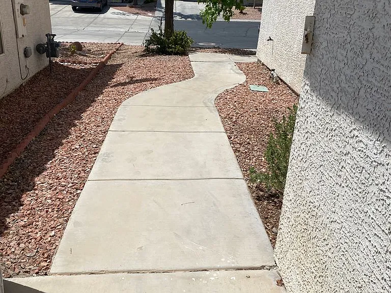 8412 Diamond Dust Dr — Photo 2