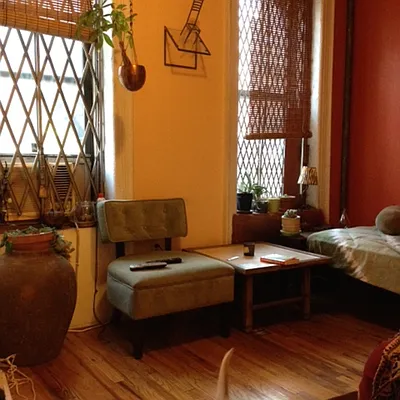 Rented by Nooklyn NYC LLC | media 18