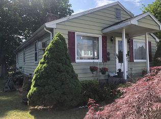 22 Proctor Rd, Manchester, CT 06040