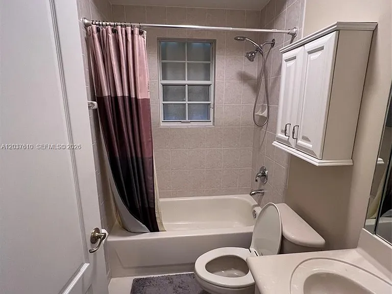 10155 SW 159th Ct — Photo 10
