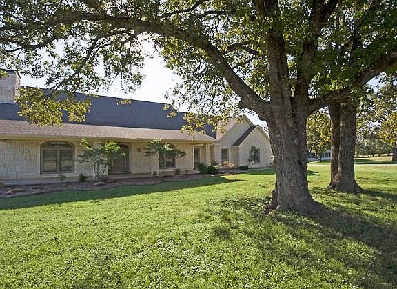 3rd image of 5858 N Fm 1752