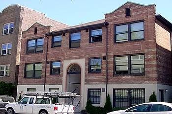 Exterior Photo 3
