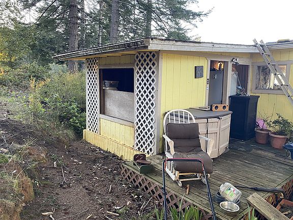 4th image of 96477 Cape Ferrelo Rd