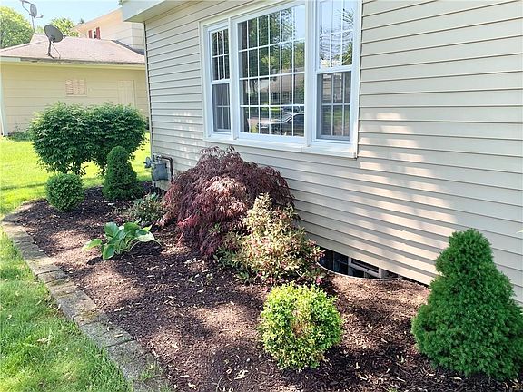 5th image of 16 Homestead Dr