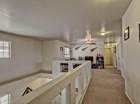 2nd image of 128 W Mountain Sage Dr