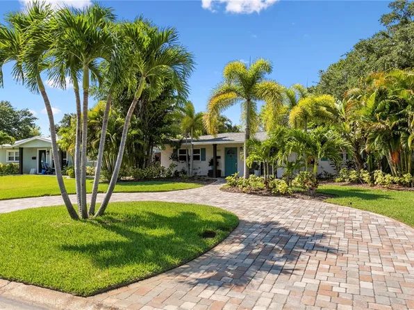 450 42nd Ave NE, Saint Petersburg, FL 33703