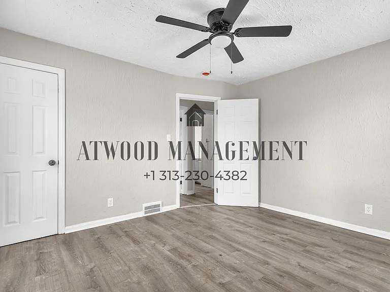 5955 Guilford St — Photo 5