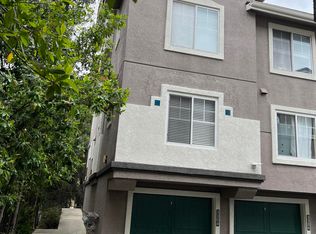 3306 Holly Grove St, Thousand Oaks, CA 91362