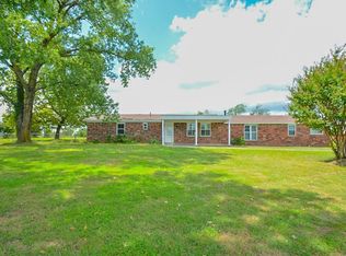 201 Yoachum Rd, Harrah, OK 73045
