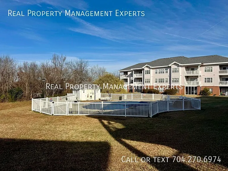 8969 Meadow Vista Rd — Photo 12