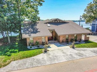421 W Water St, Newburgh, IN 47630