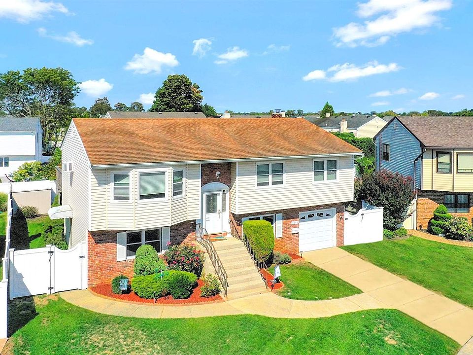 3901 Elayne Court, Seaford, NY 11783 Zillow