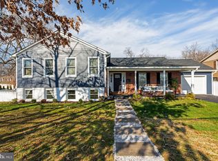 3925 9th St S, Arlington, VA 22204