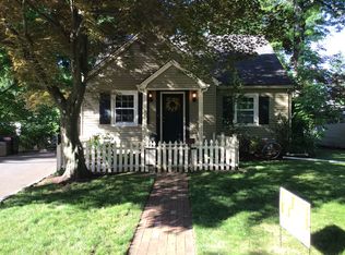 43 Hillside Ave, Allendale, NJ 07401
