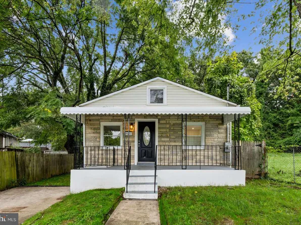 1212 Chapelwood Ln, Capitol Heights, MD 20743