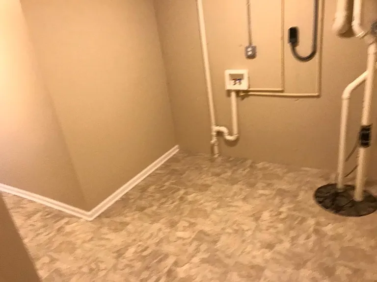 Big Laundry Room!