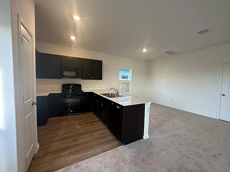 333 Amber Gln — Photo 11