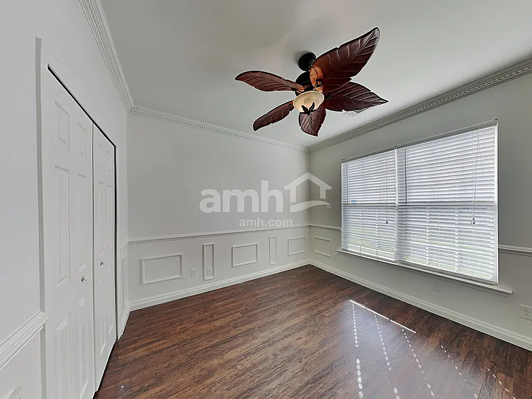 4059 Houldsworth Dr — Photo 14