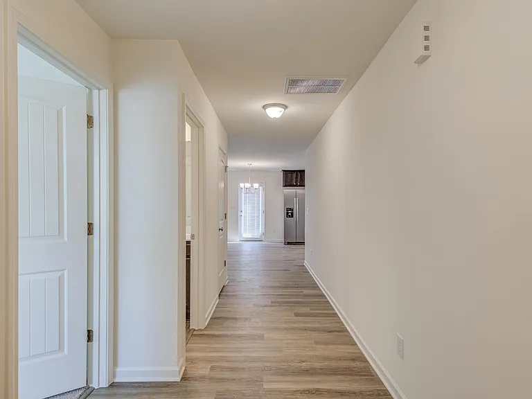 2820 Killian Ct — Photo 11