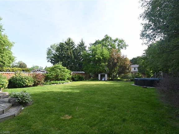 4th image of 945 Glen View Ave
