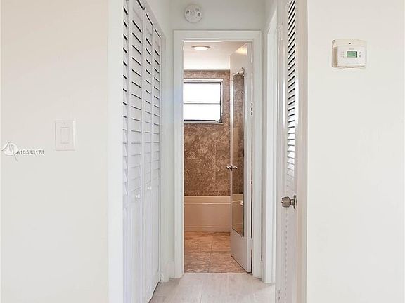 5th image of 631 Jefferson Ave APT 504