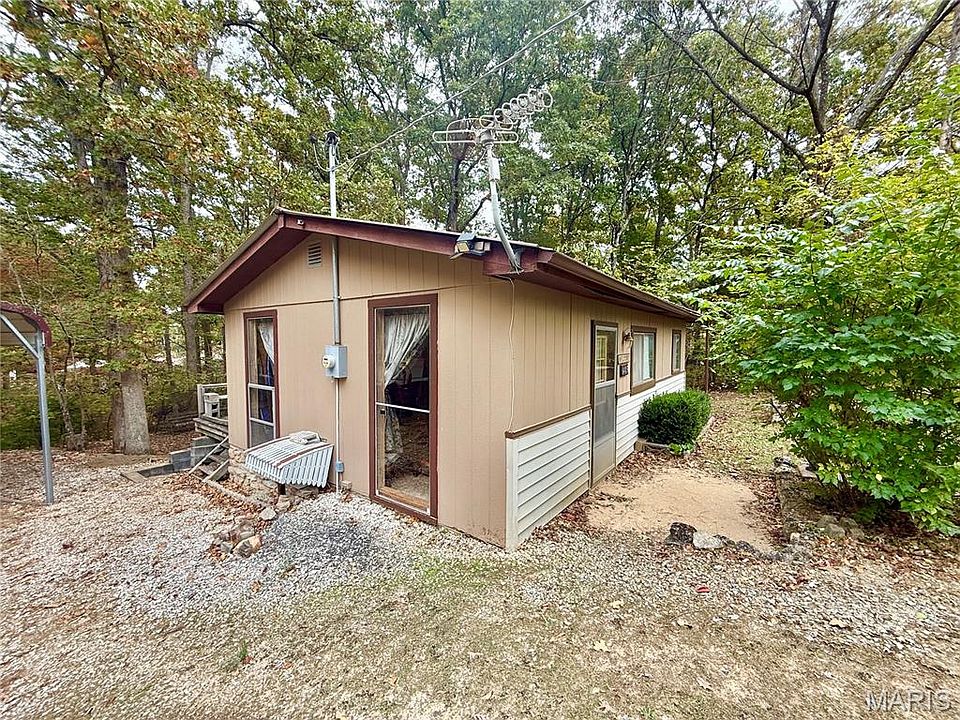 1st image of 6405 Robin Ln