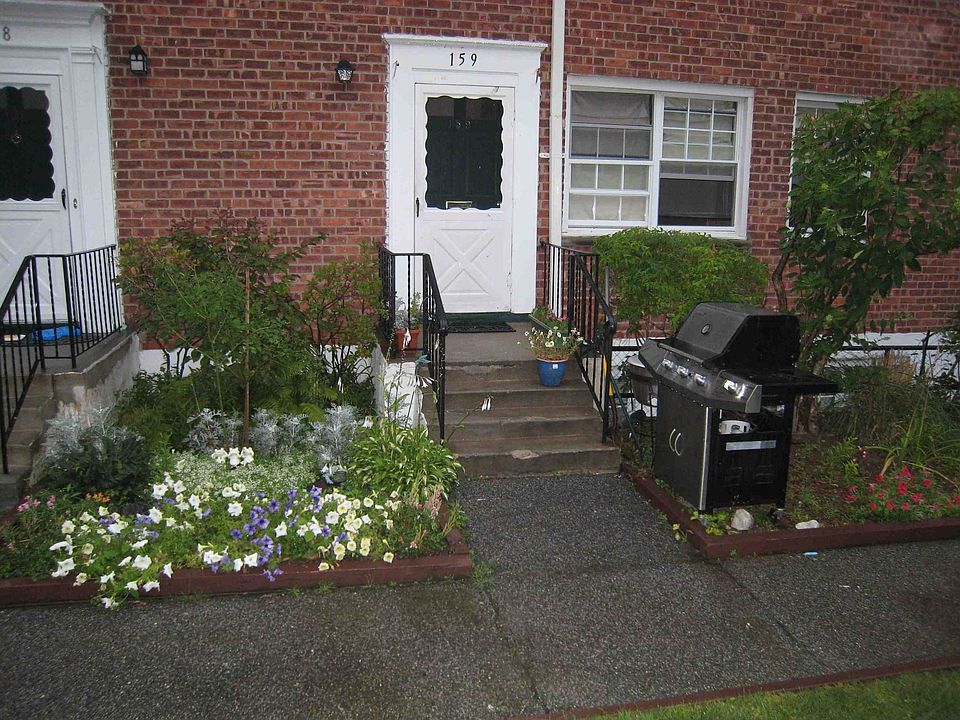 1st image of 19 Fieldstone Dr APT 159