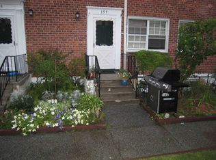 19 Fieldstone Dr APT 159, Hartsdale, NY 10530