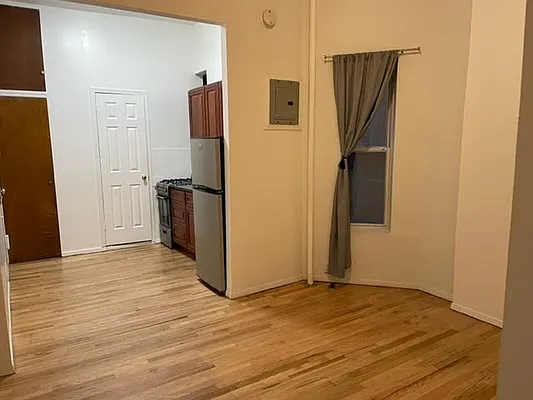 Rented by J M Weber Real Estate Inc | media 14