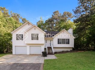 124 Woodmill Ct, Dallas, GA 30157