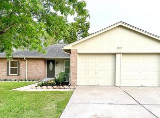 9810 Dover Hill Rd, La Porte, TX 77571