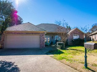 105 Sunridge Cv, Brandon, MS 39047