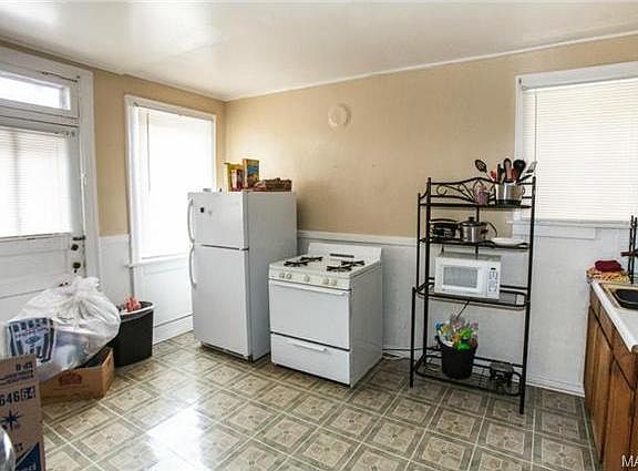 4th image of 2024-2026 Geyer Ave