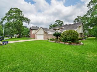 16142 Sea Palms Dr, Crosby, TX 77532