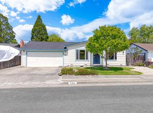 539 Badger St, Healdsburg, CA 95448