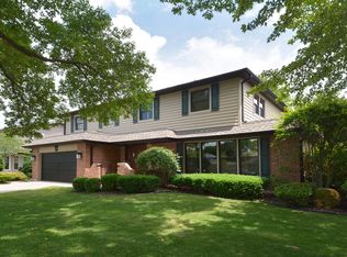 1117 S Fernandez Ave, Arlington Heights, IL 60005