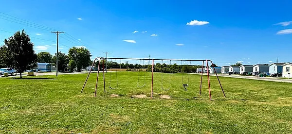 Bissell Village — Photo 3