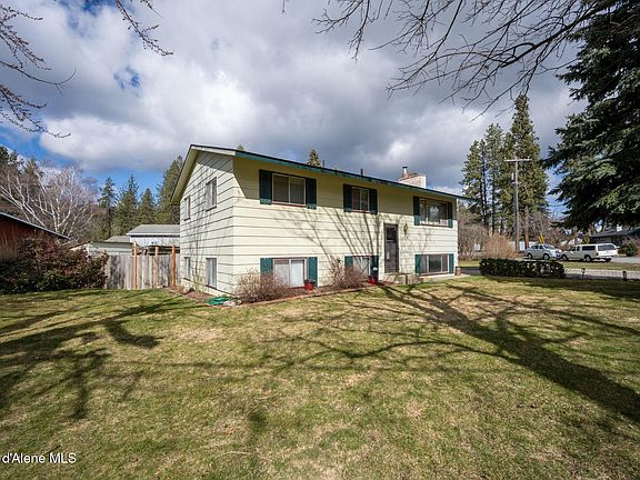 3rd image of 14429 N Arbor St