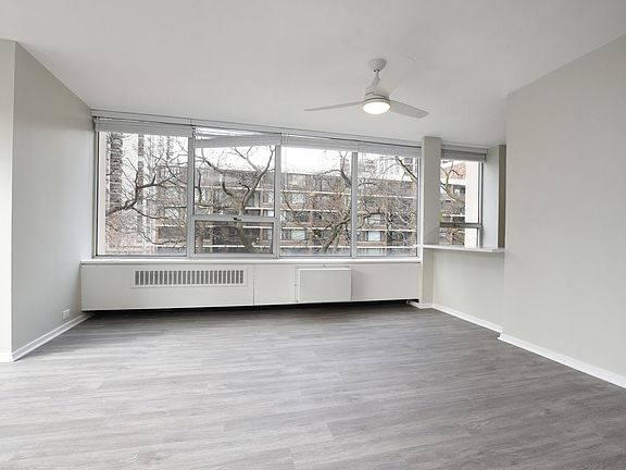 5th image of 70 W Burton Pl APT 307