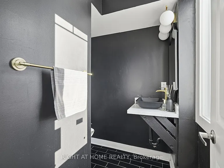 3400 Lake Shore Blvd W #217 — Photo 23
