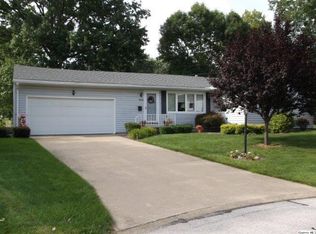 324 Carol Ct, Quincy, IL 62305