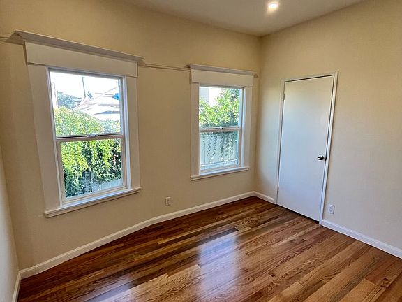 5th image of 1025-1027 E 17th St