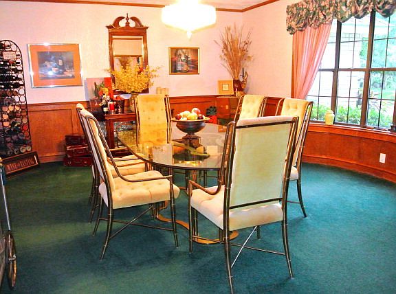 4th image of 952 Grey Fox Cir