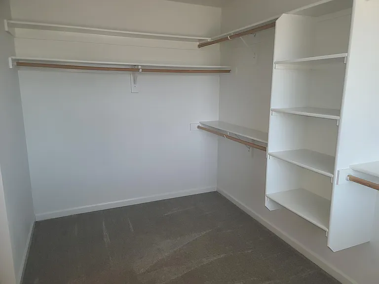 680 Dahlia St — Photo 7