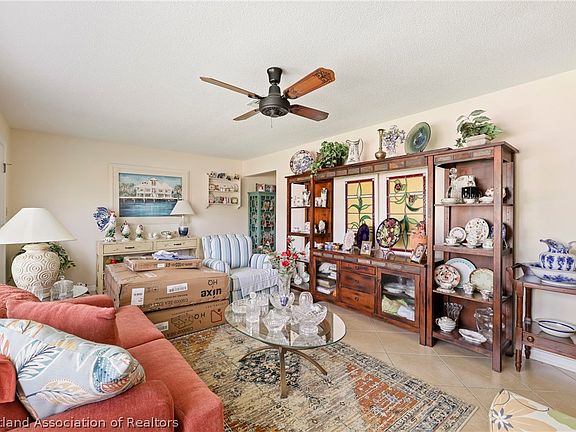 5th image of 320 Vanguard Ave NW