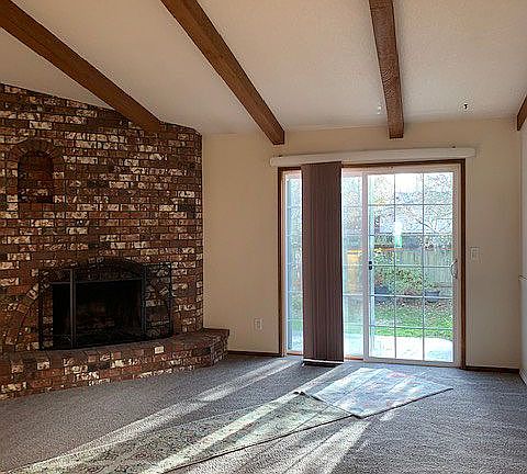 Wonderful open family room 