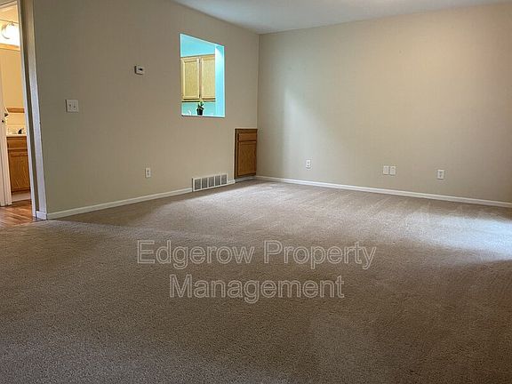 3rd image of 4017 Woodrush Ln NW