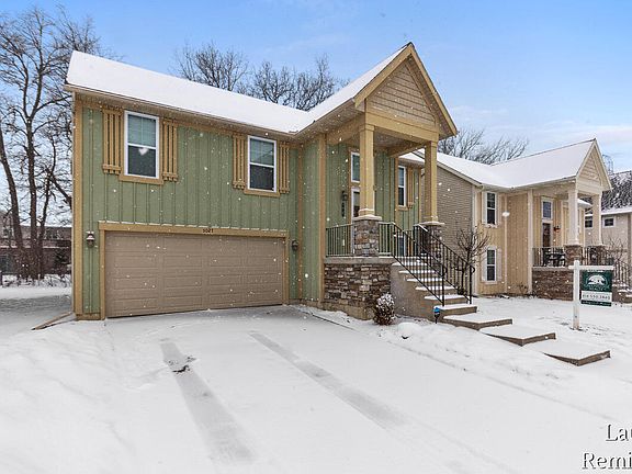4th image of 5027 Wild Senna Ave SE